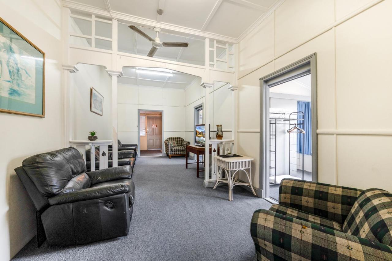 Strand Motel Townsville Buitenkant foto