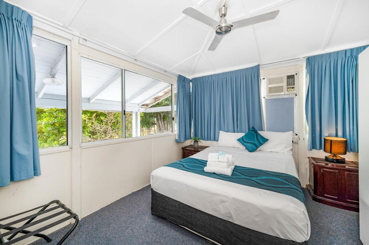 Strand Motel Townsville Buitenkant foto